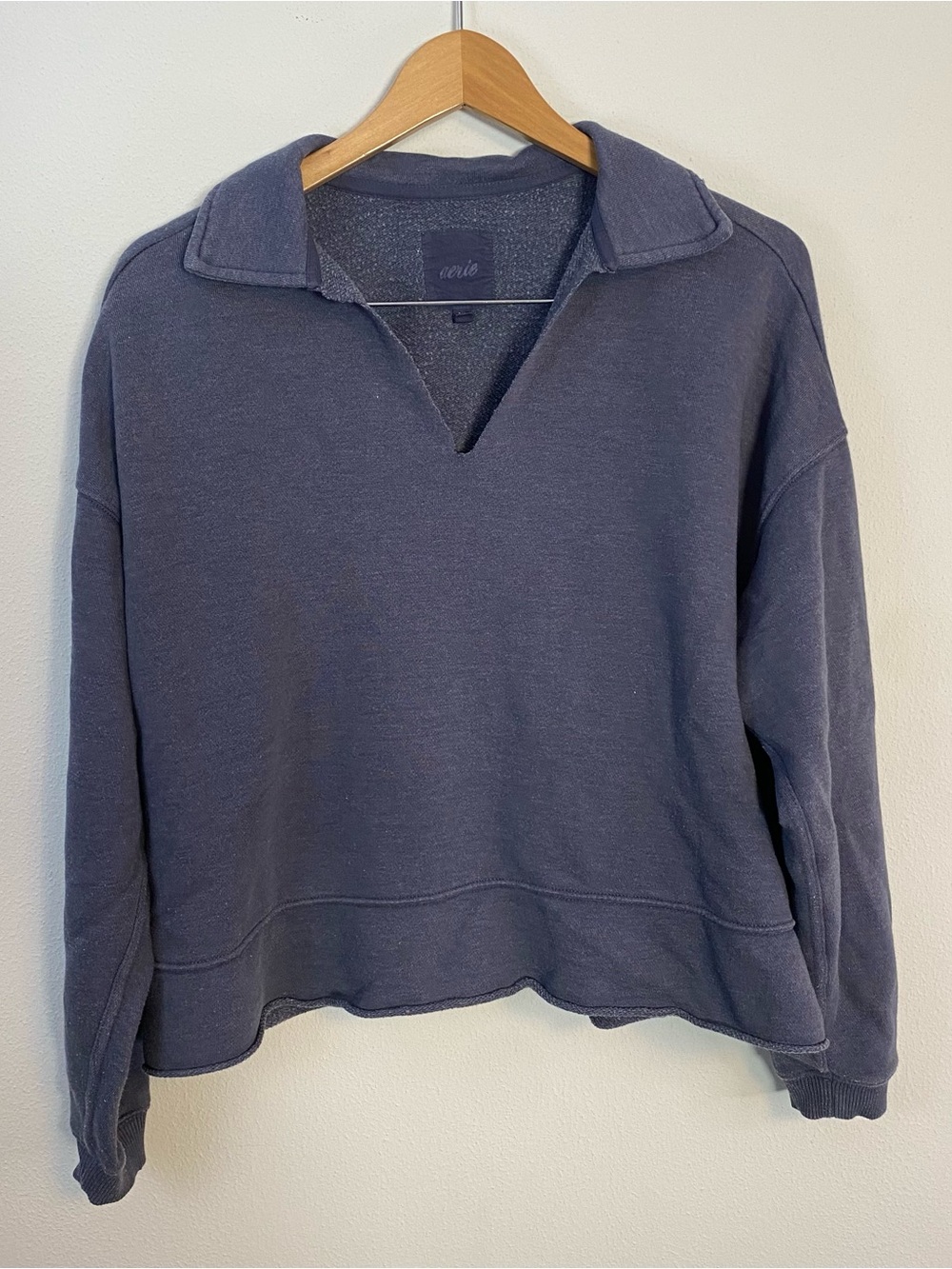 Aerie Slate Blue Collared‎ Sweatshirt V-Neck Raw Edge Cropped Hem Womens Small